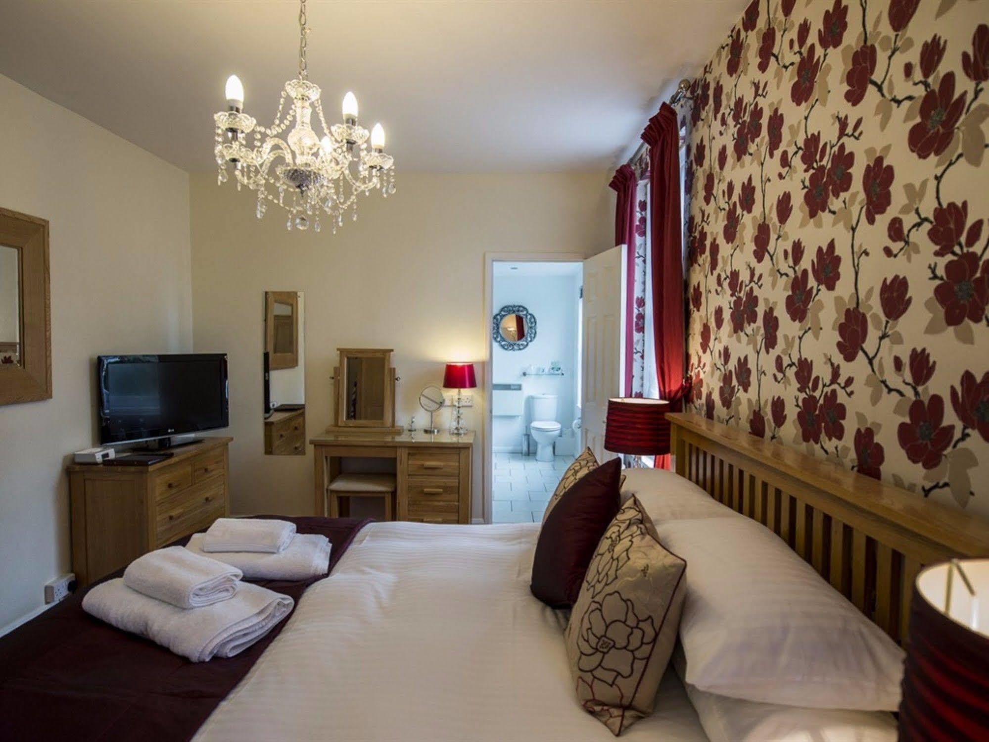 Elmdene Guest house