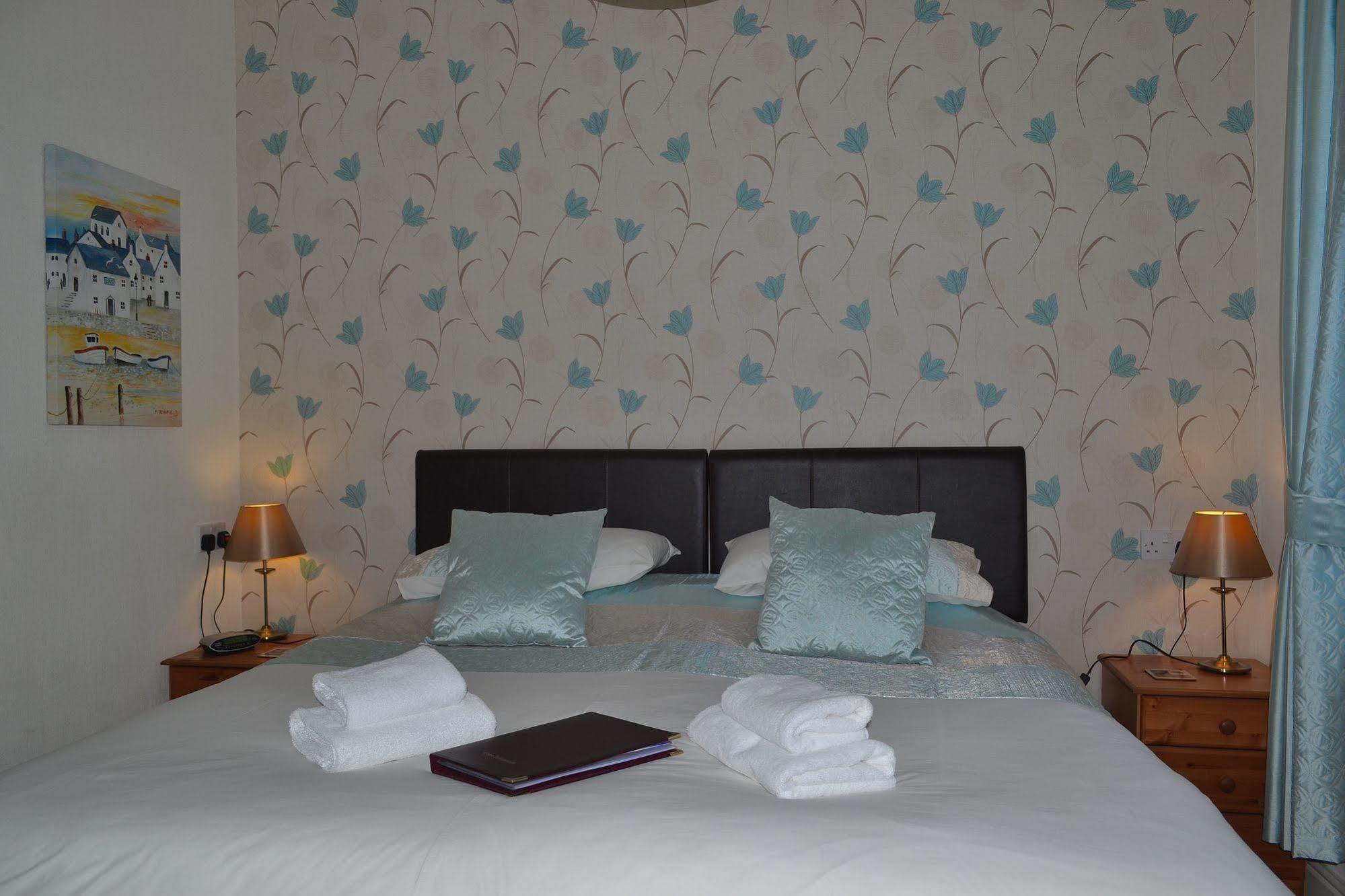 The Sandpiper Hotel 4*
