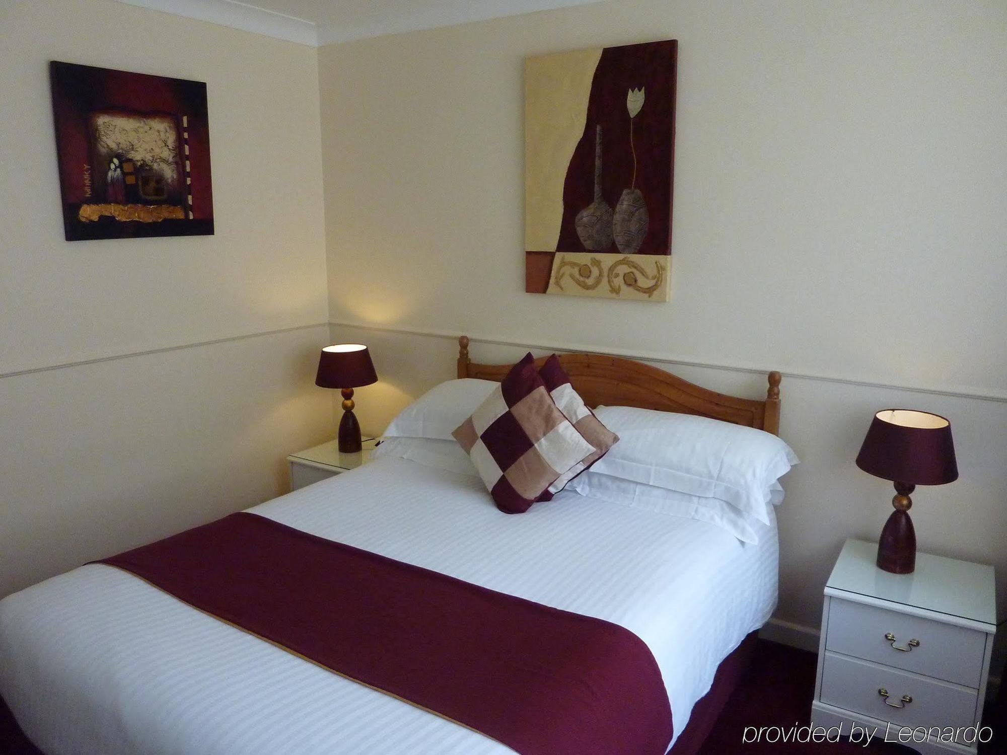 Hotel Meadfoot Bay 4*