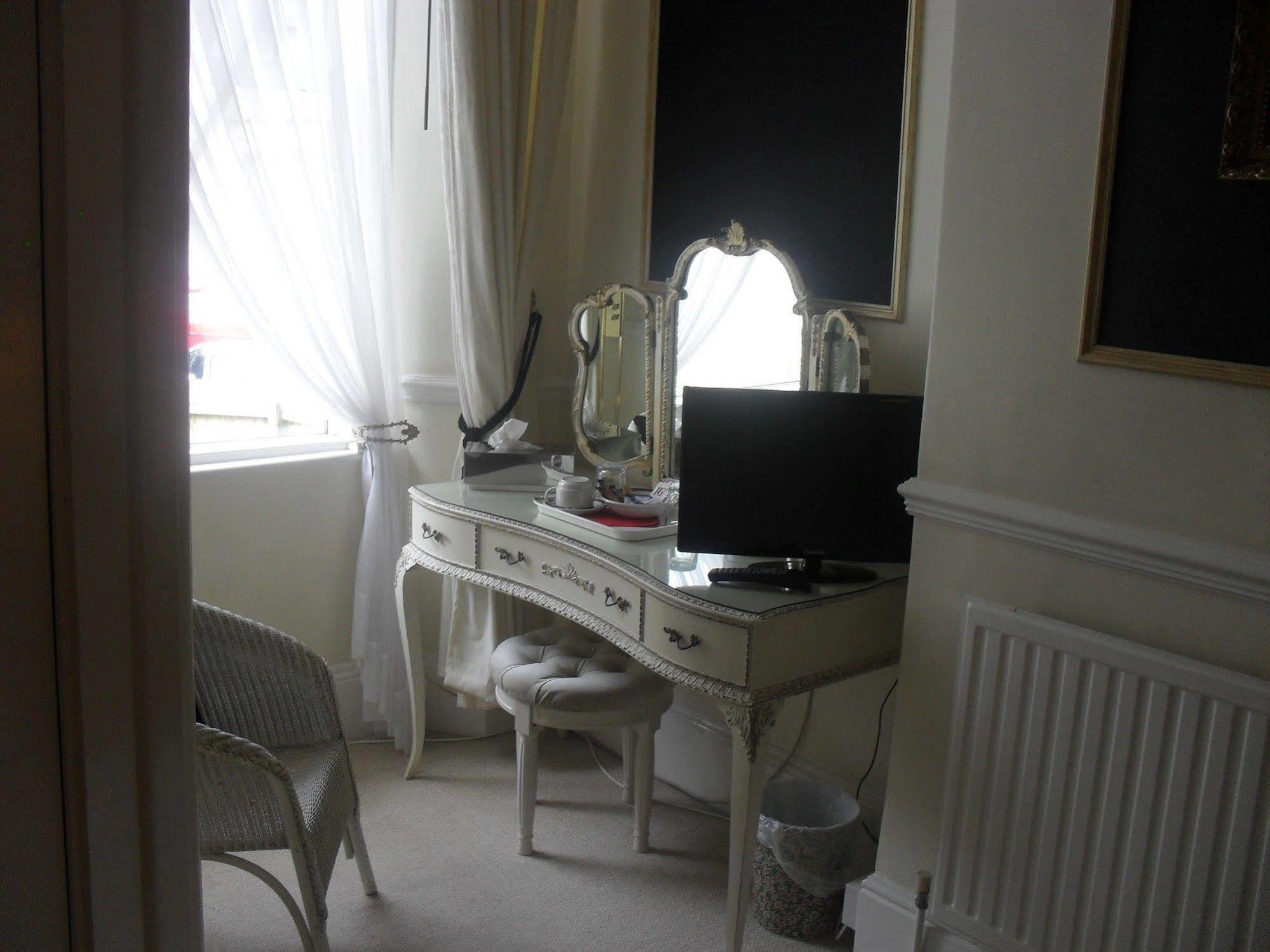 Sandway House Torquay
