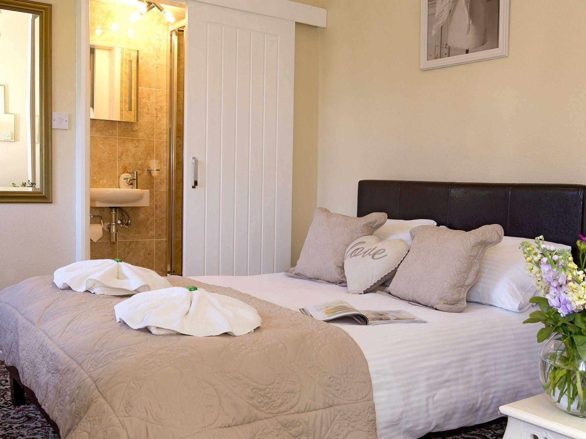 The Ravenswood Bed & Breakfast