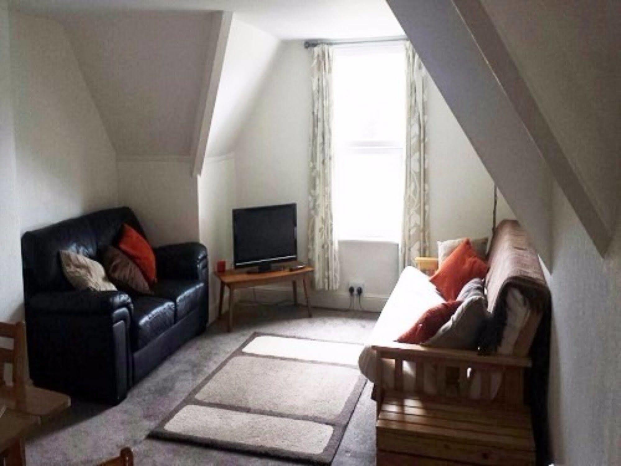 Abbey View Flats Apartment