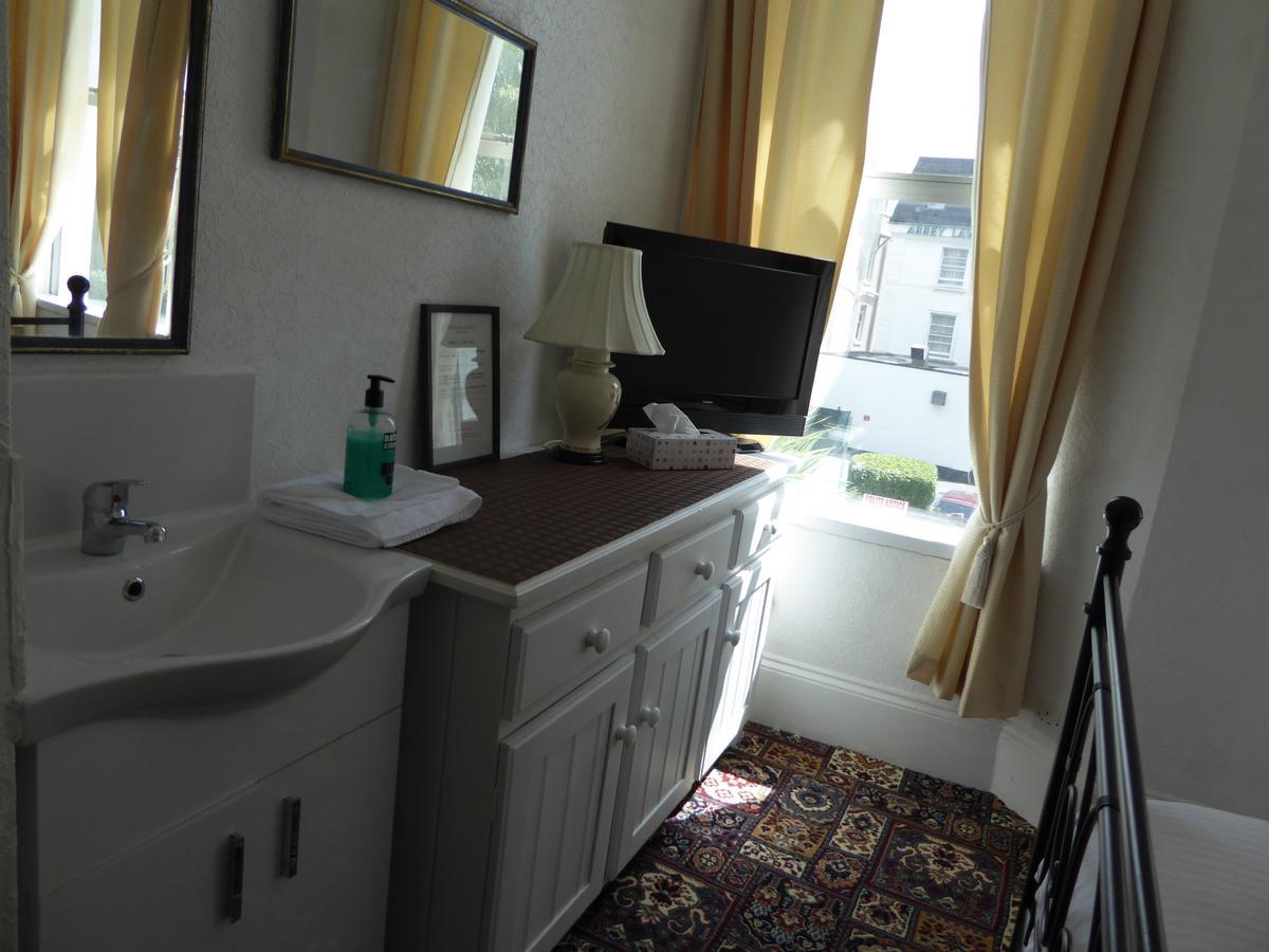 Brooklands 4* Torquay