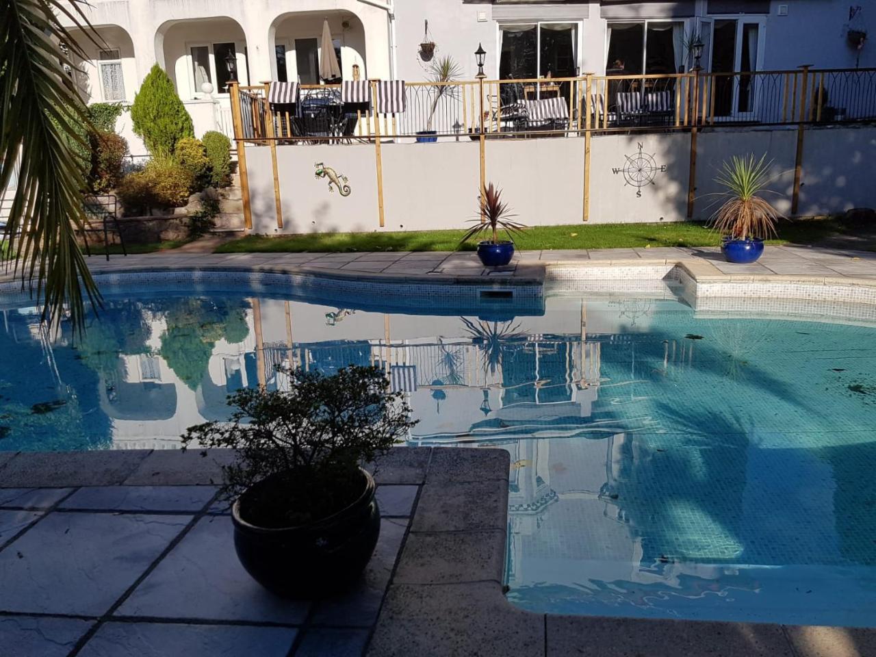 Glenorleigh Guest house Torquay