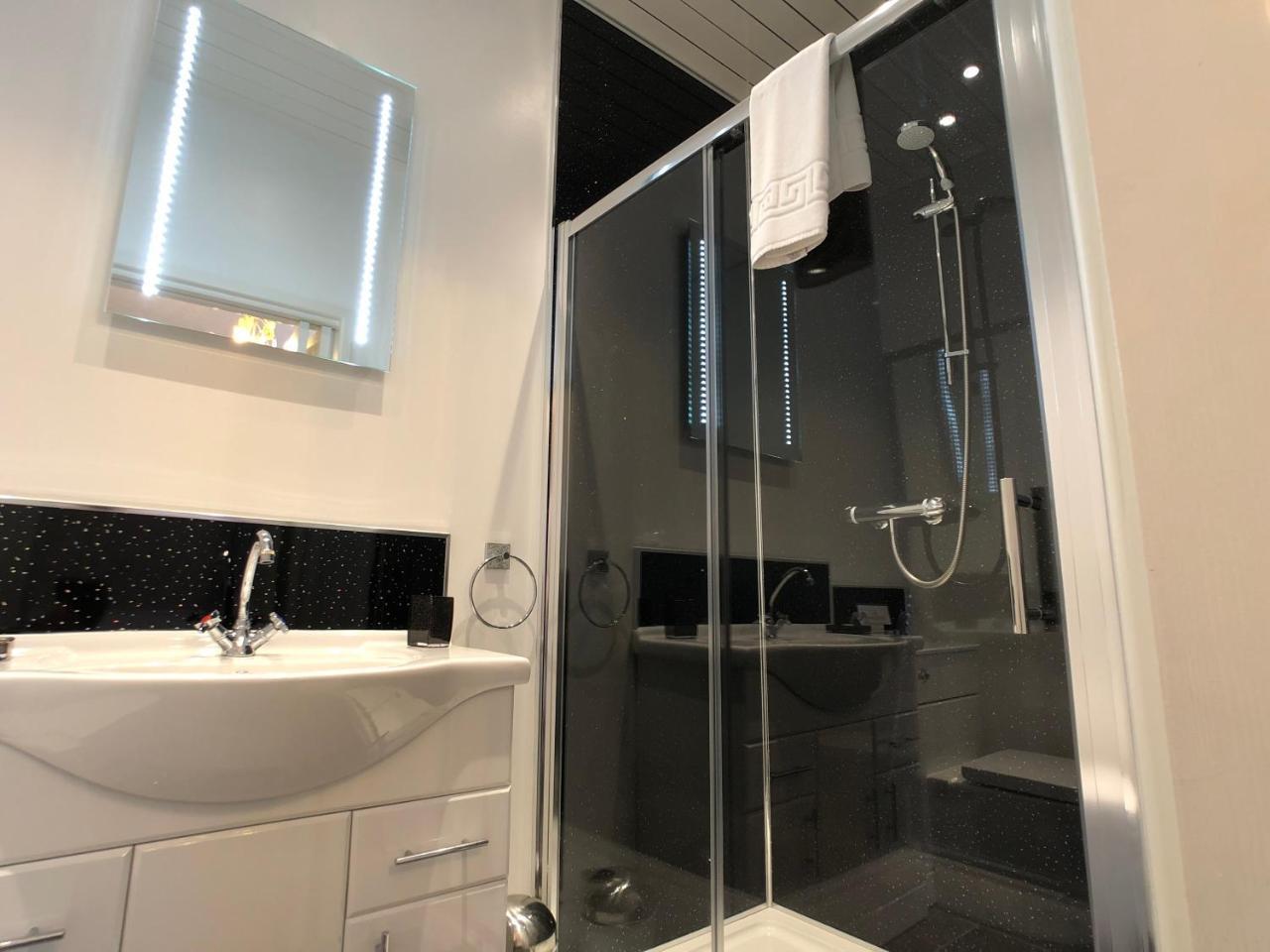 Guest house Glenorleigh 4*