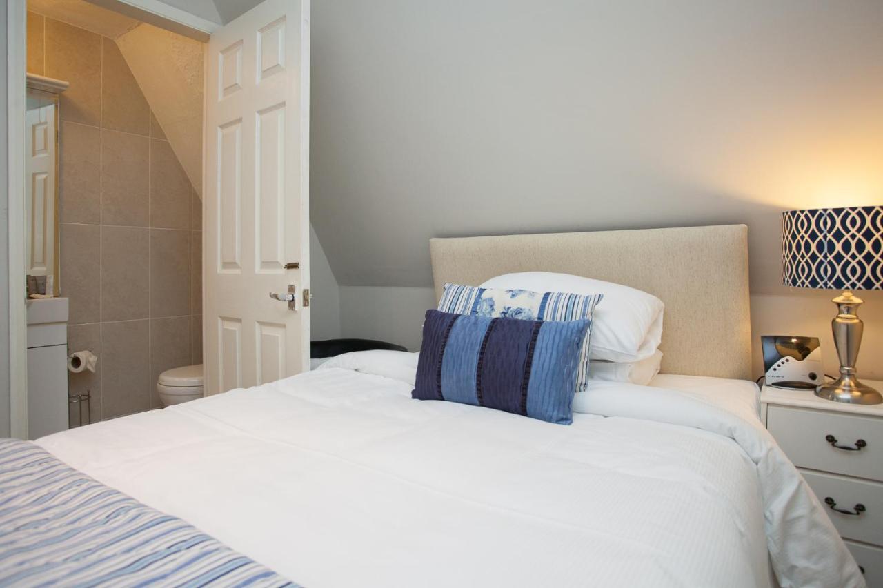 Braddon Hall Guest house