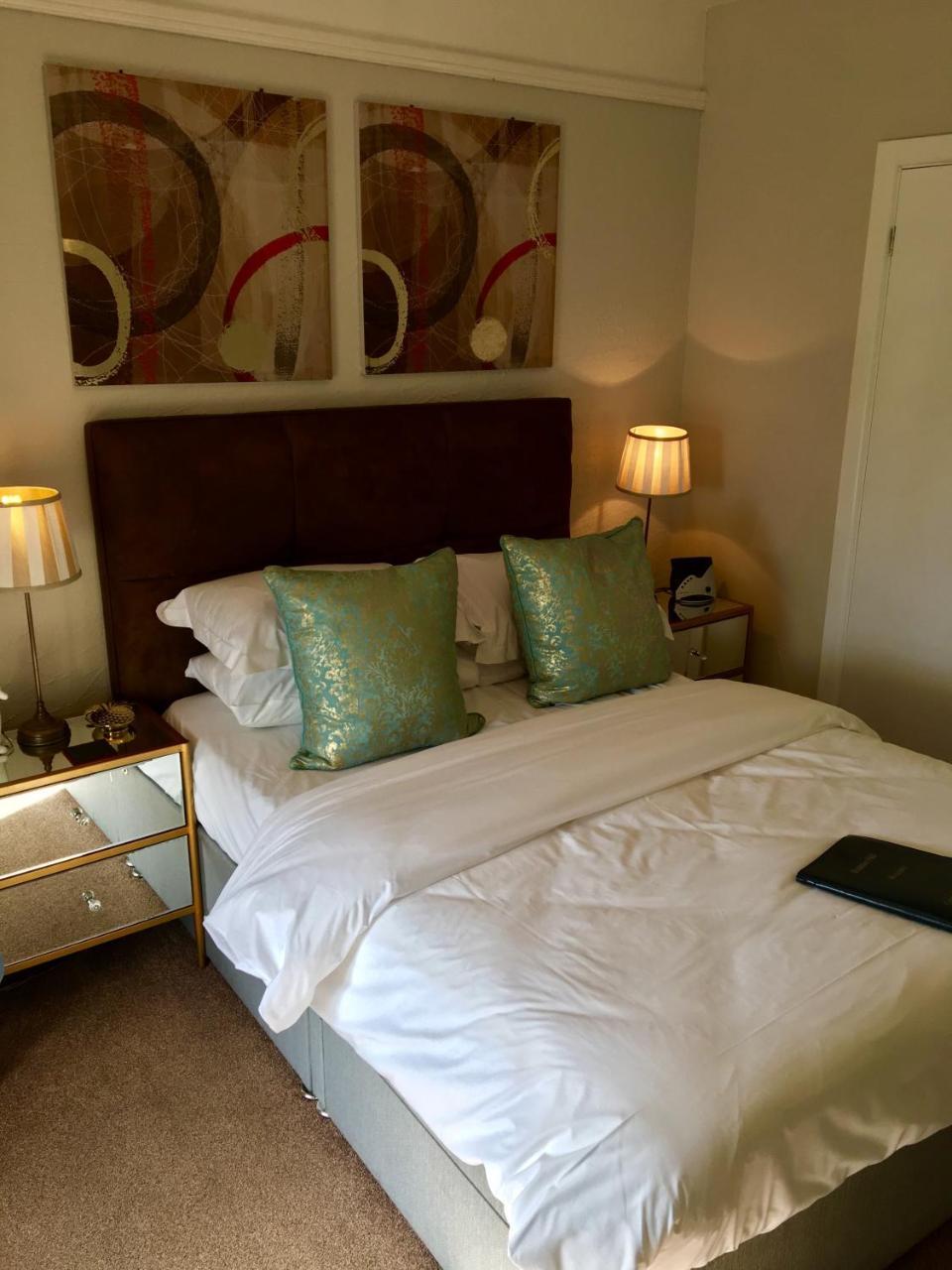 Guest house Braddon Hall 4*