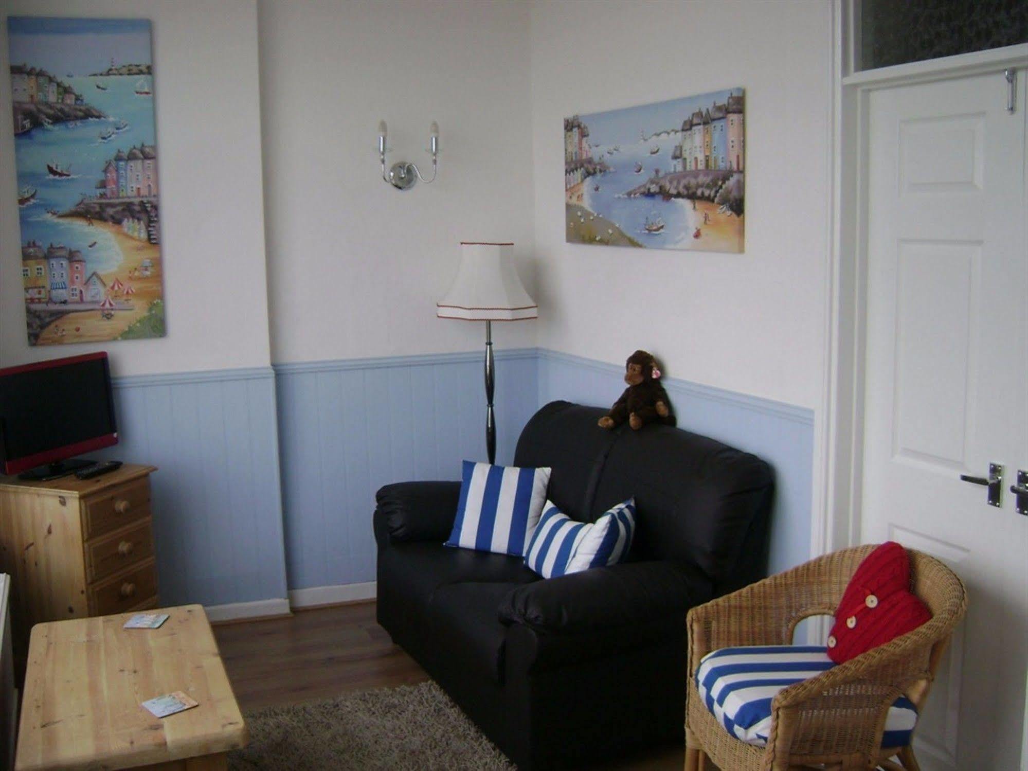 Guest house Seabreeze 4*