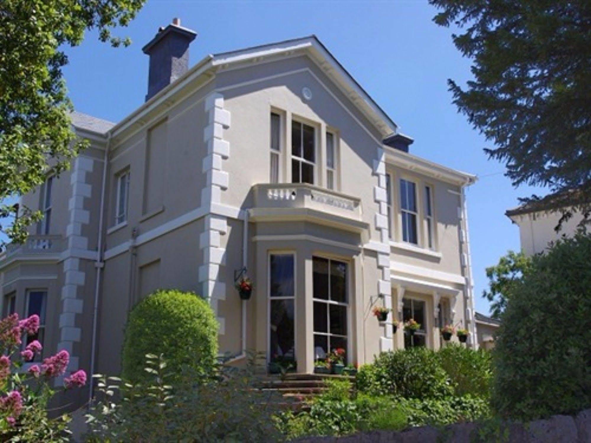 Bed & Breakfast Court Prior Boutique And 5*