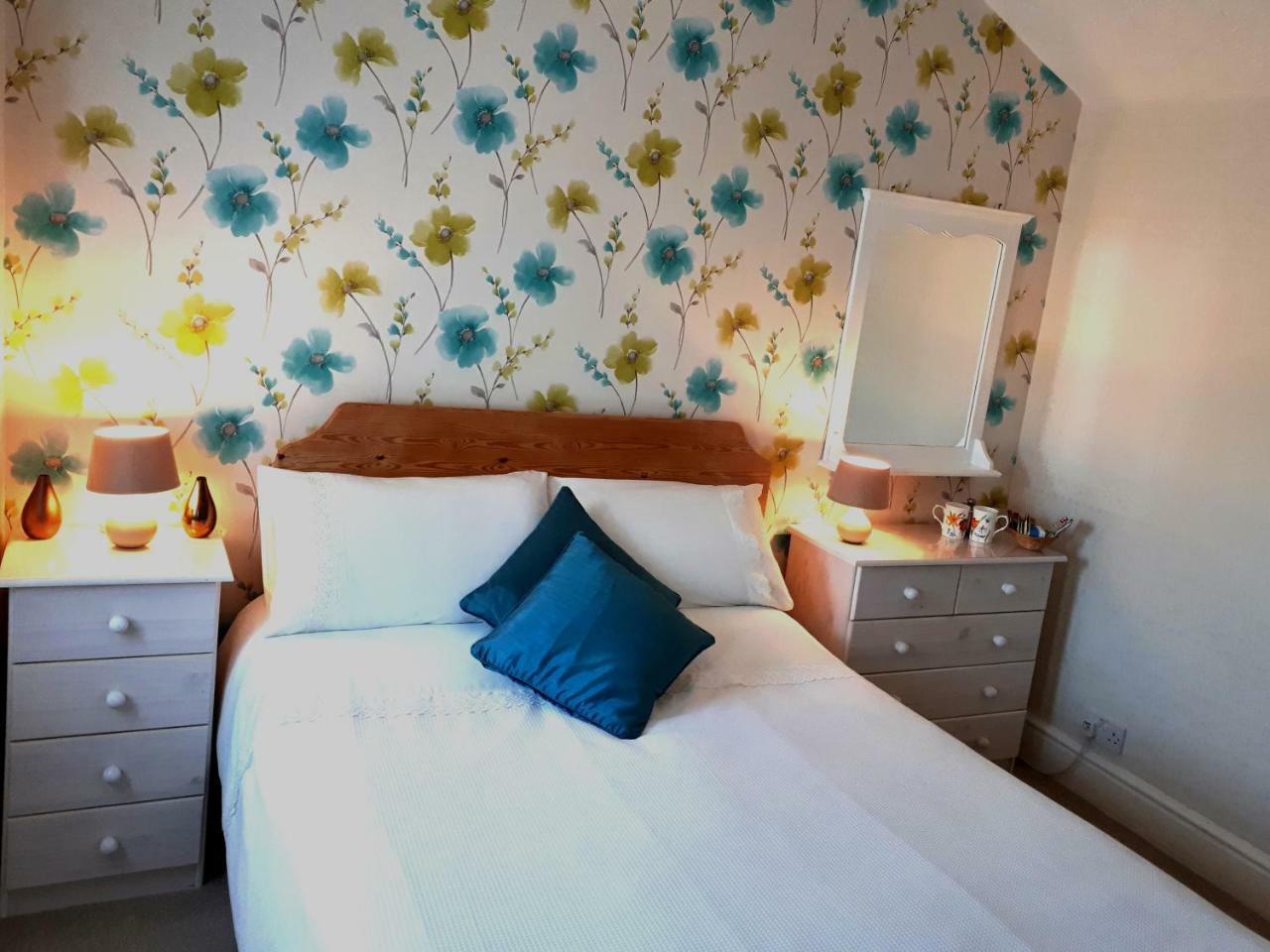 Abberley Guest house 3*