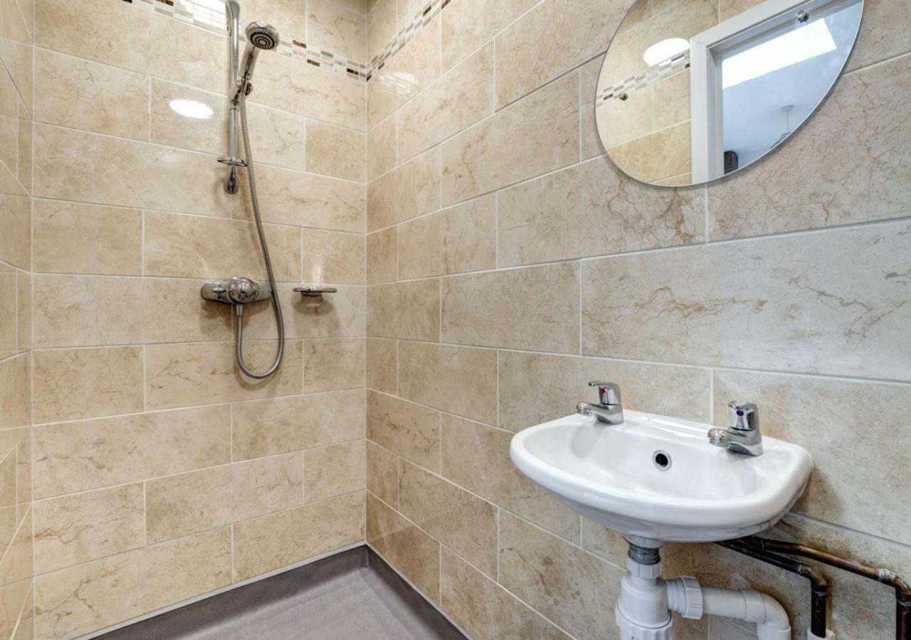 Oddicombe Hall Flat 2 Apartment
