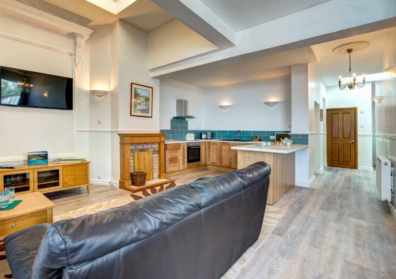 Apartment Oddicombe Hall Flat 2