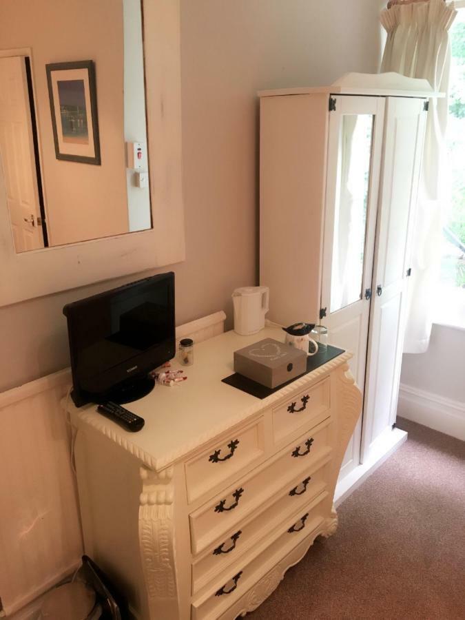Braddon Hall Guest house 4*