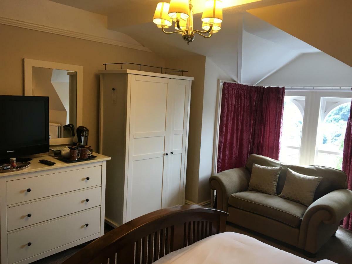 Braddon Hall Guest house