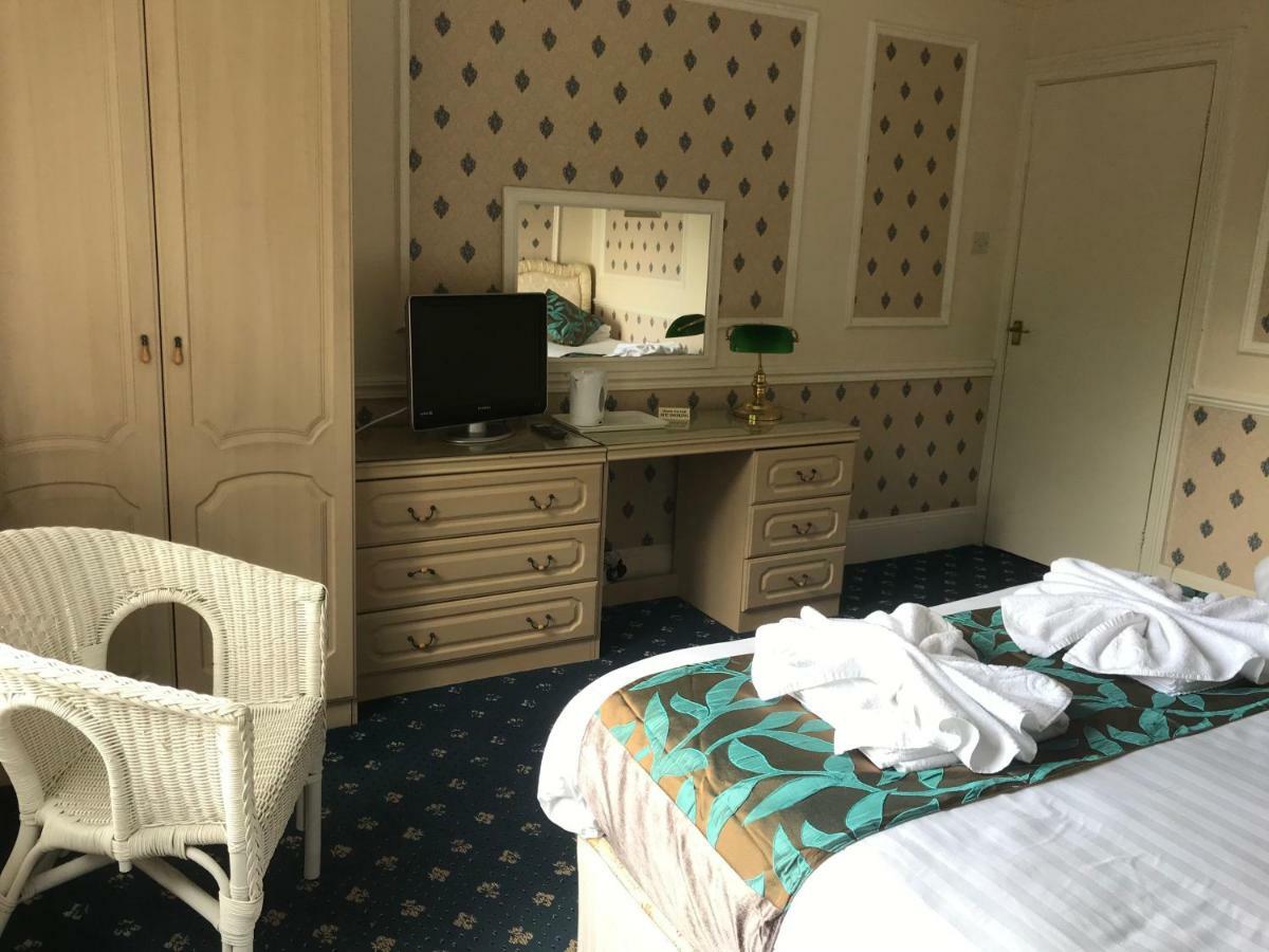 Everglades Guest house