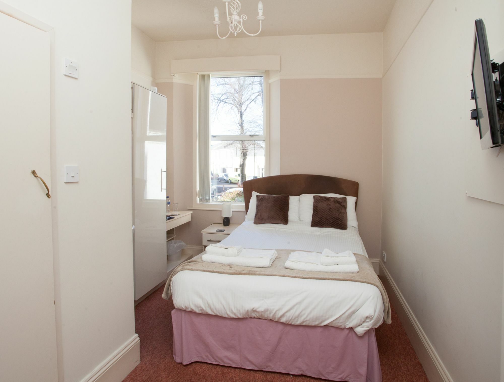 74 Belgravia Guest house Torquay