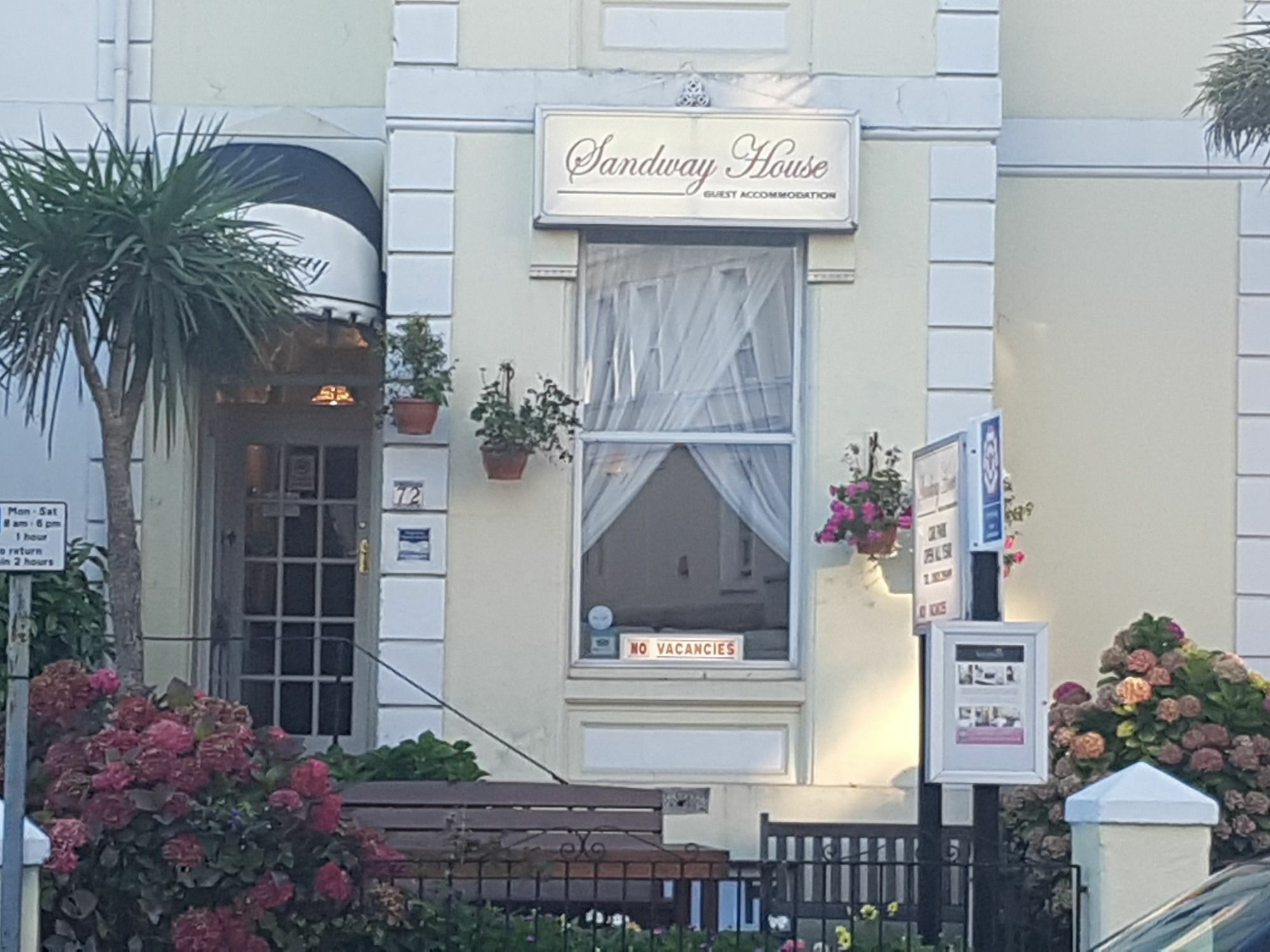 Sandway House Guest house 4*