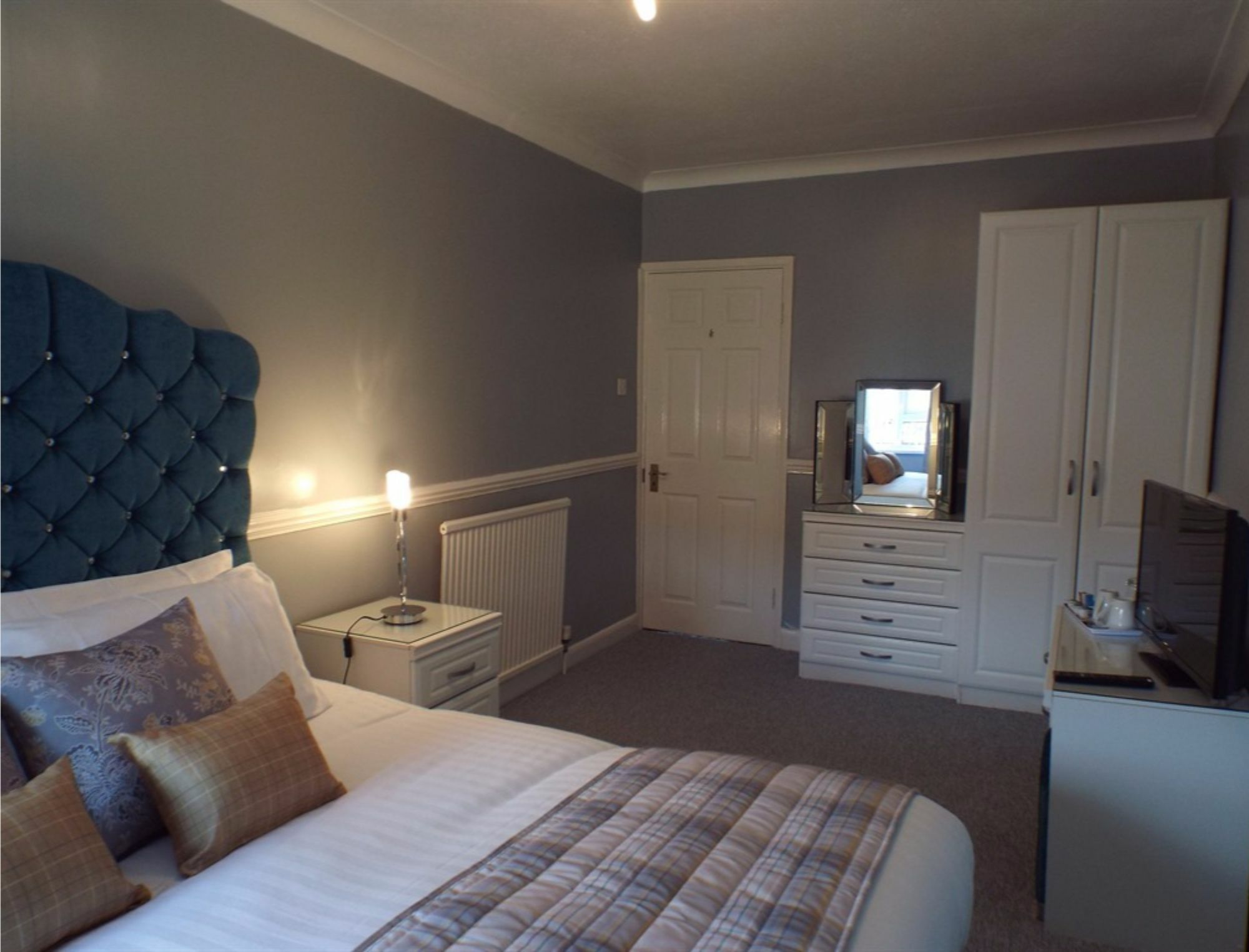 Guest house The Millbrook