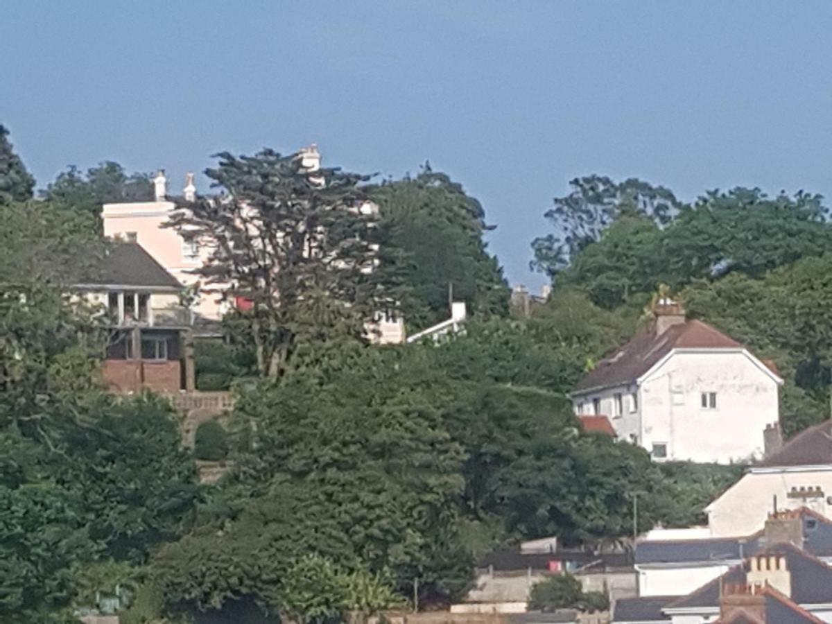 Three Sisters