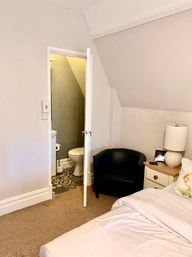 Braddon Hall Guest house 4*