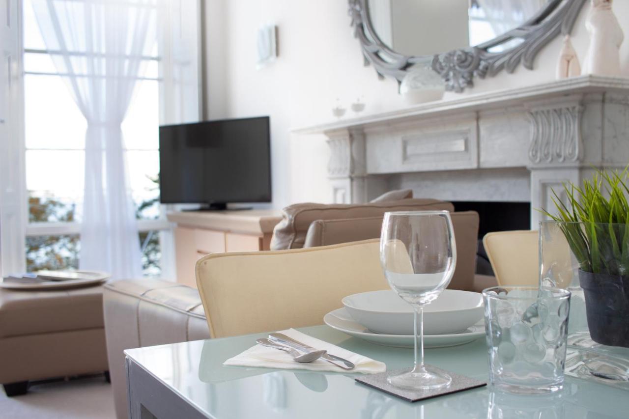 Seaview Regency Apartment