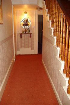 Ashfield Guest house 4*