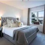 Pittman Apartment A Luxury Sea View Apartment