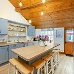 Weavers Cottage