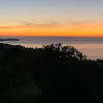 Cliff Lodge
