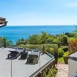 Cliff Lodge