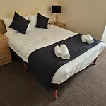 Trecarn Hotel