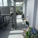 Sea View Apartment With Large Balcony Torquay