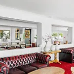 Waters Edge Hotel Torquay