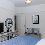 Kinbrae Apartment