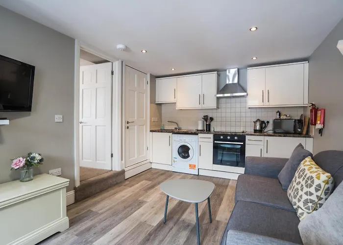 Trinity Mews