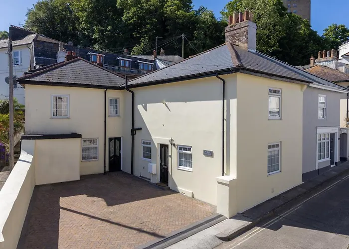Mabel Cottage