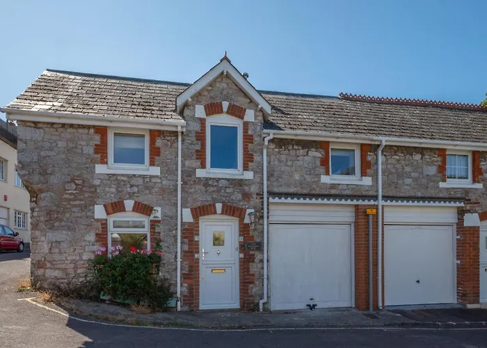 Honey Cottage Mews