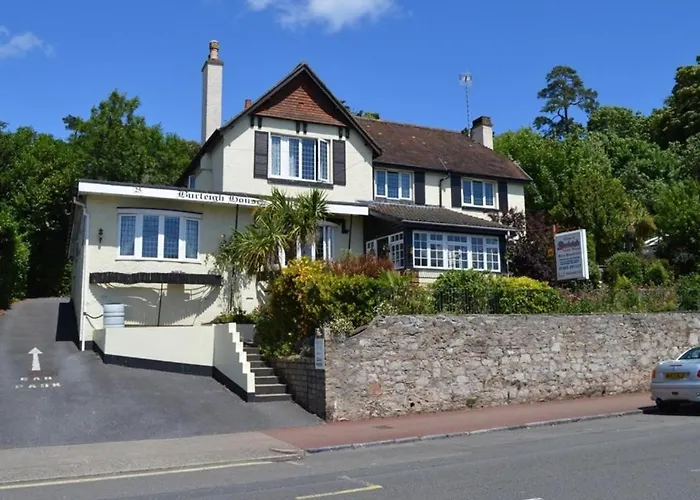 Burleigh House , A Cosy Retreat In Agatha Christie\'S Hometown