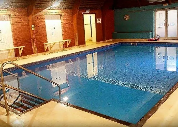 Red House Hotel