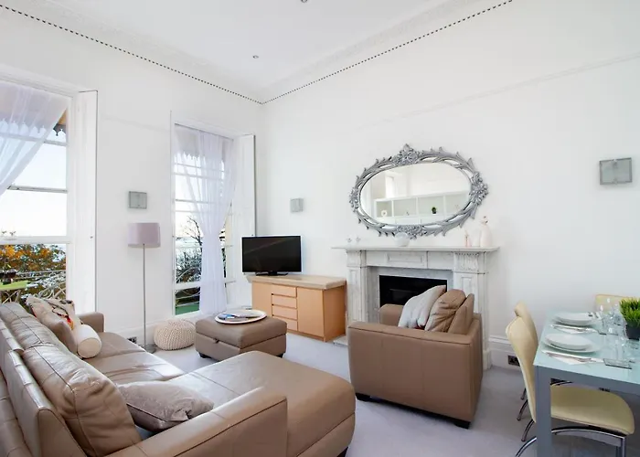 Seaview Regency Apartment
