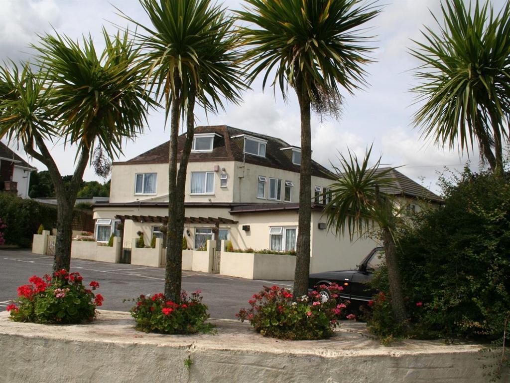 Devon Palms Holiday And Cottages Torquay