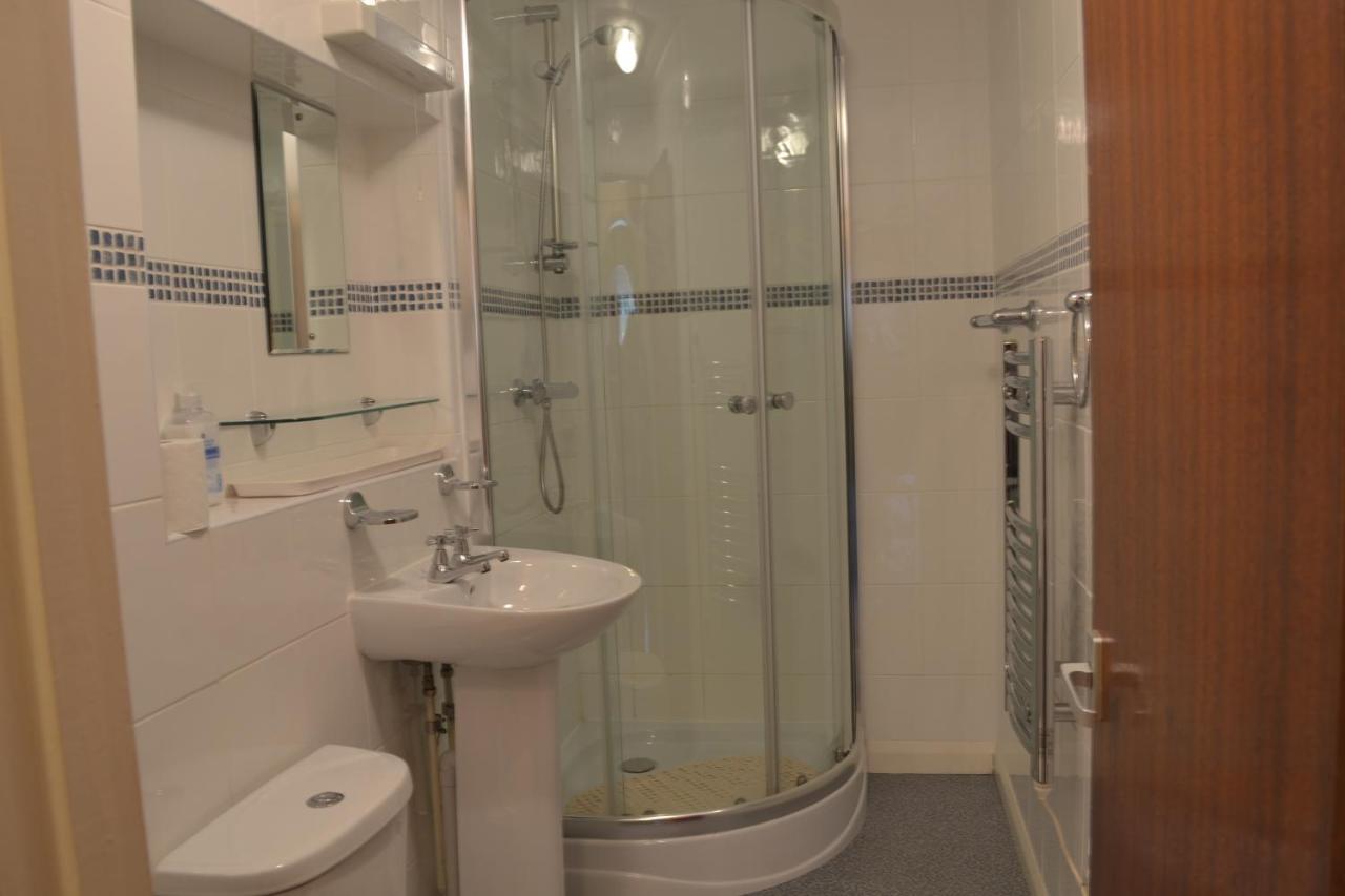 Devon Palms Holiday And Cottages Torquay