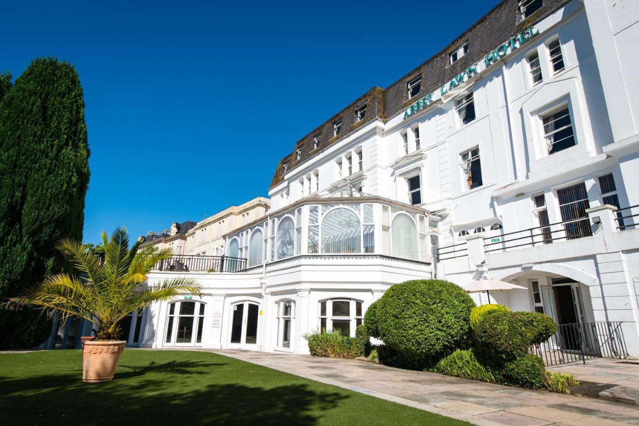 Hotel Abbey Lawn