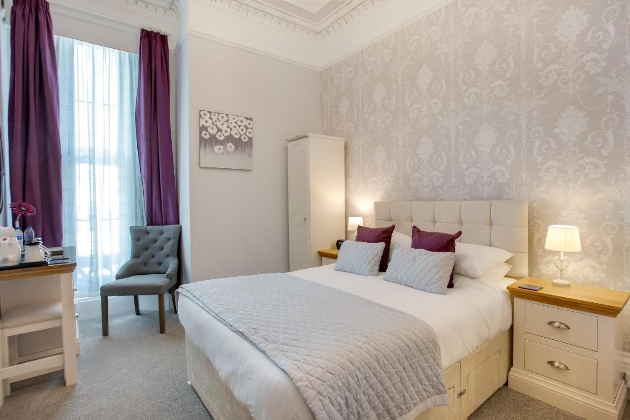 Trelawney - 4* Torquay
