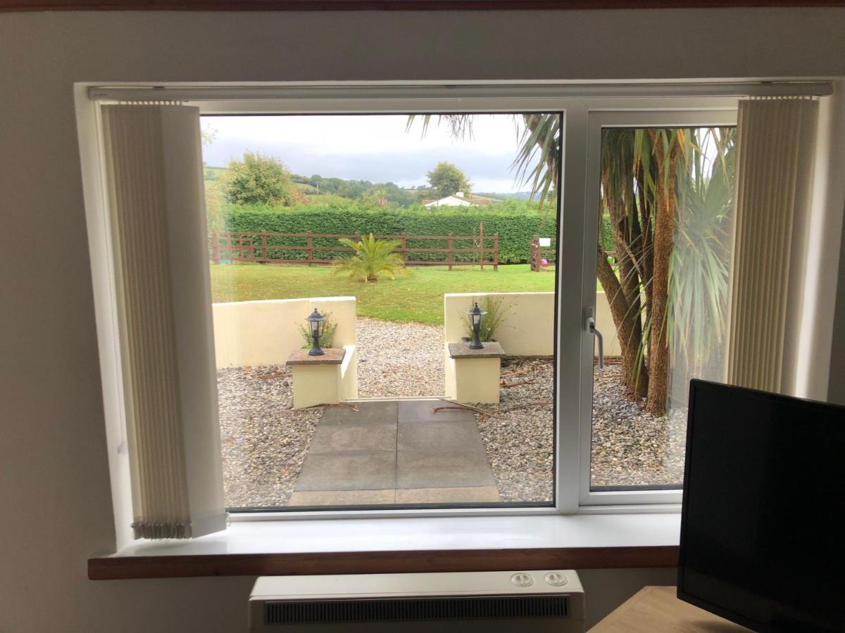 Devon Palms Holiday And Cottages * Torquay