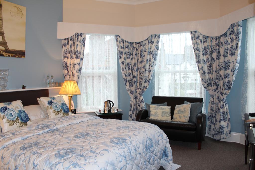 The Albaston 5* Torquay
