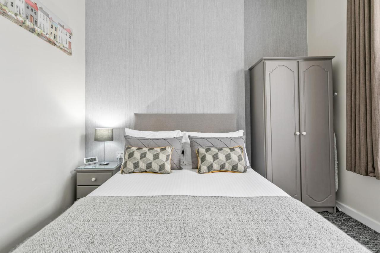 Guest house Westbrook