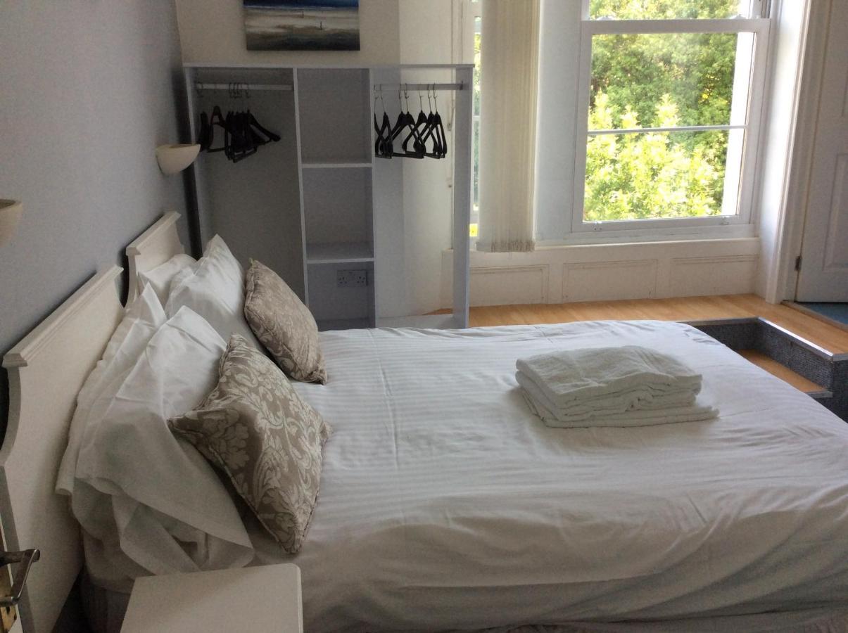 Ansteys Lea Guest house
