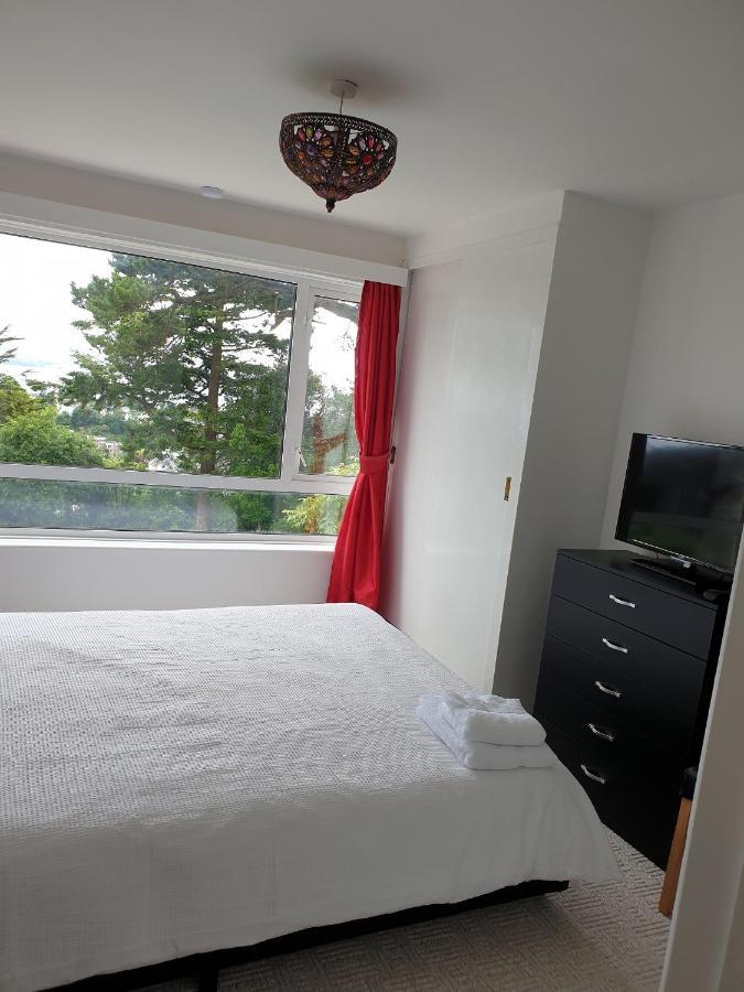 Apartment Sylvania Ample Onsite Parking, Close To Beach