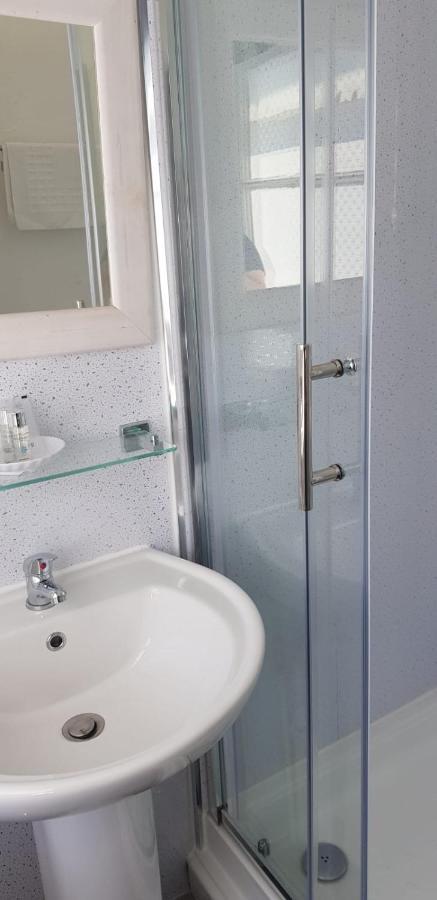 Newburgh 4* Torquay